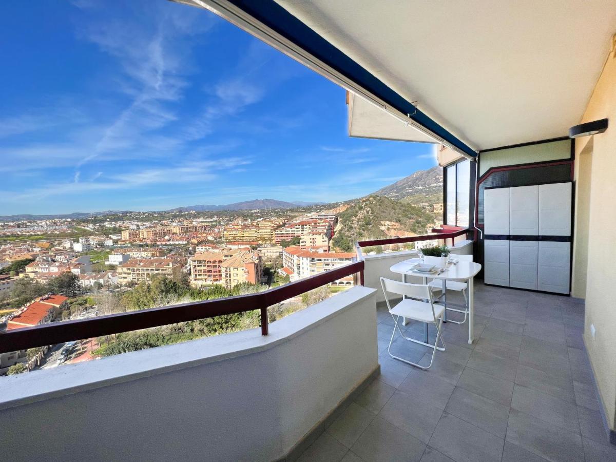 Apartamento A 900 M De La Playa Y Con Vistas Al Mar En Fuengirola Luaran gambar