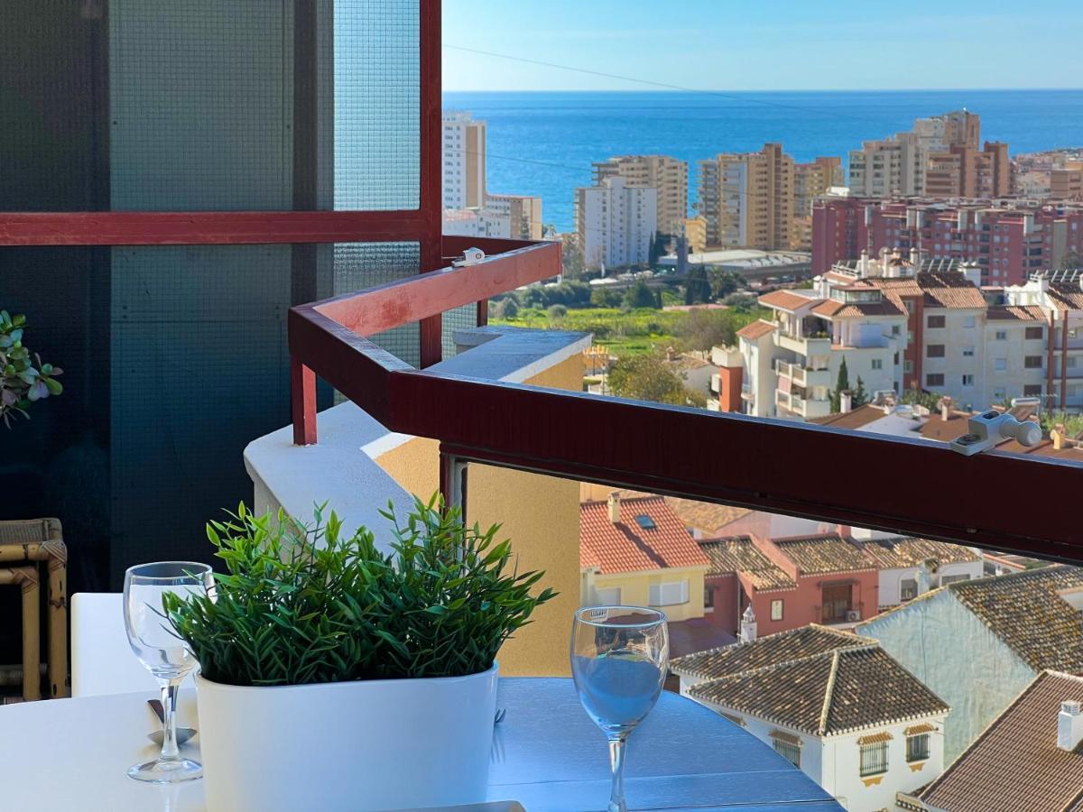Apartamento A 900 M De La Playa Y Con Vistas Al Mar En Fuengirola Luaran gambar