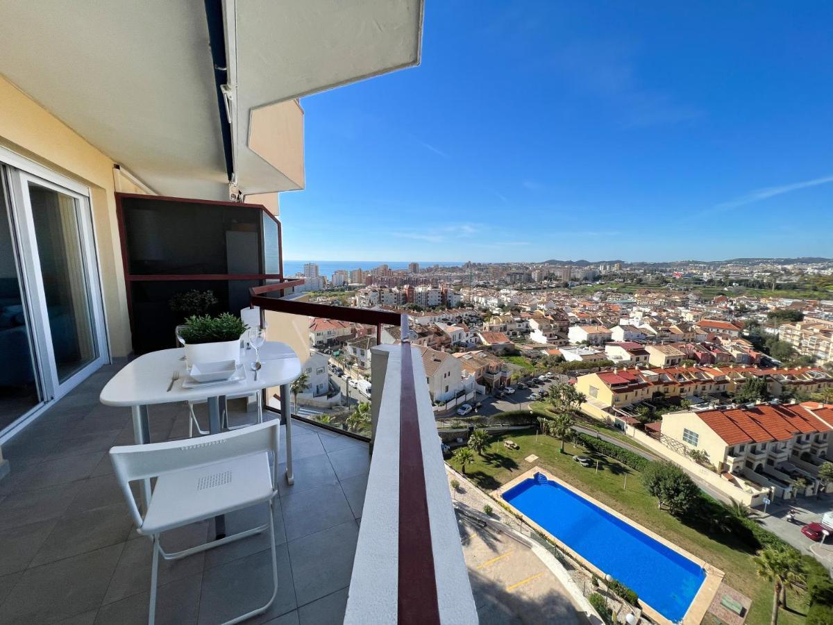 Apartamento A 900 M De La Playa Y Con Vistas Al Mar En Fuengirola Luaran gambar